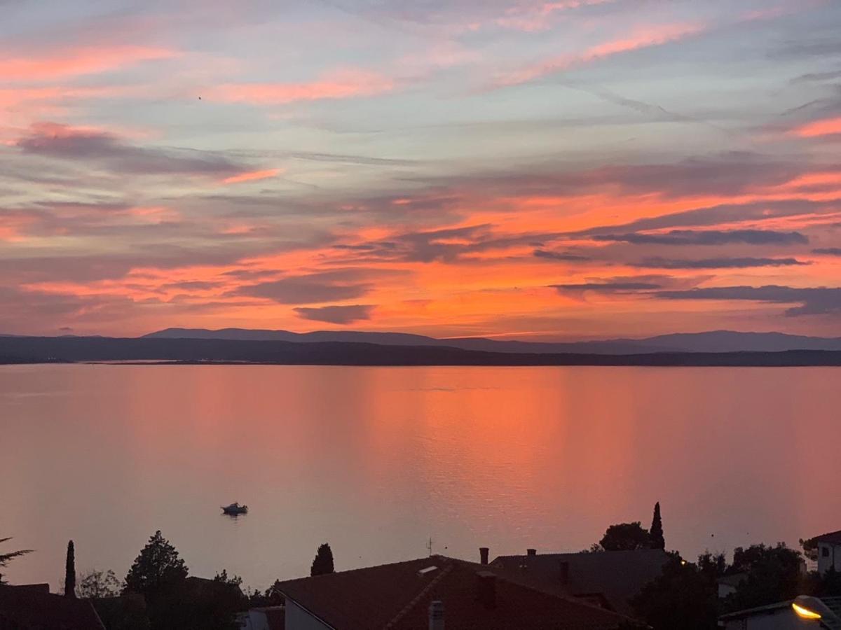 Apartments Julija Crikvenica Eksteriør bilde